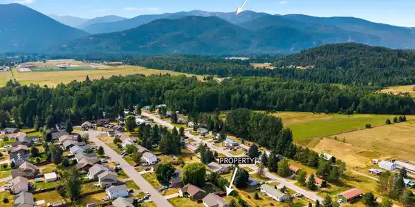 Image 3: Close to Schweitzer Mountain
