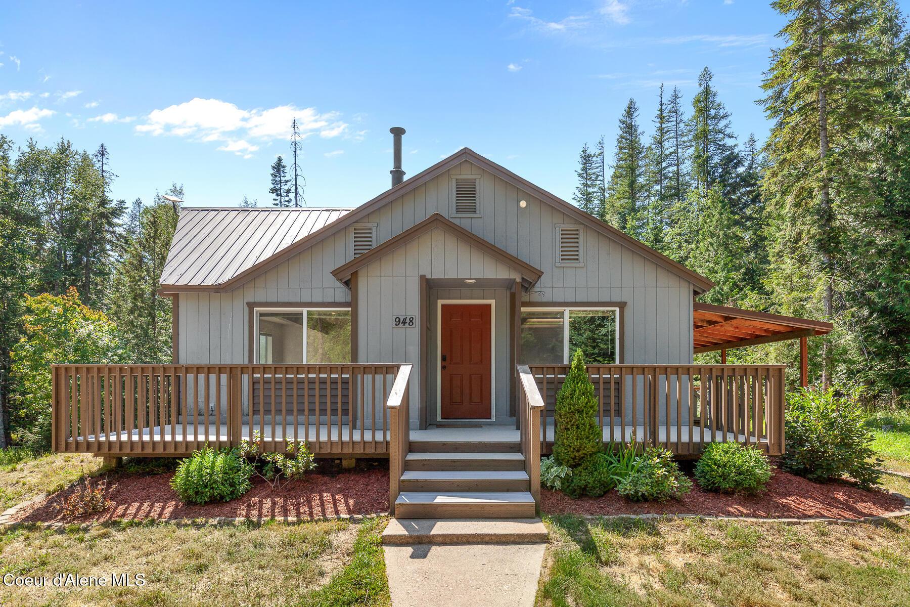 Image 1: Front of house