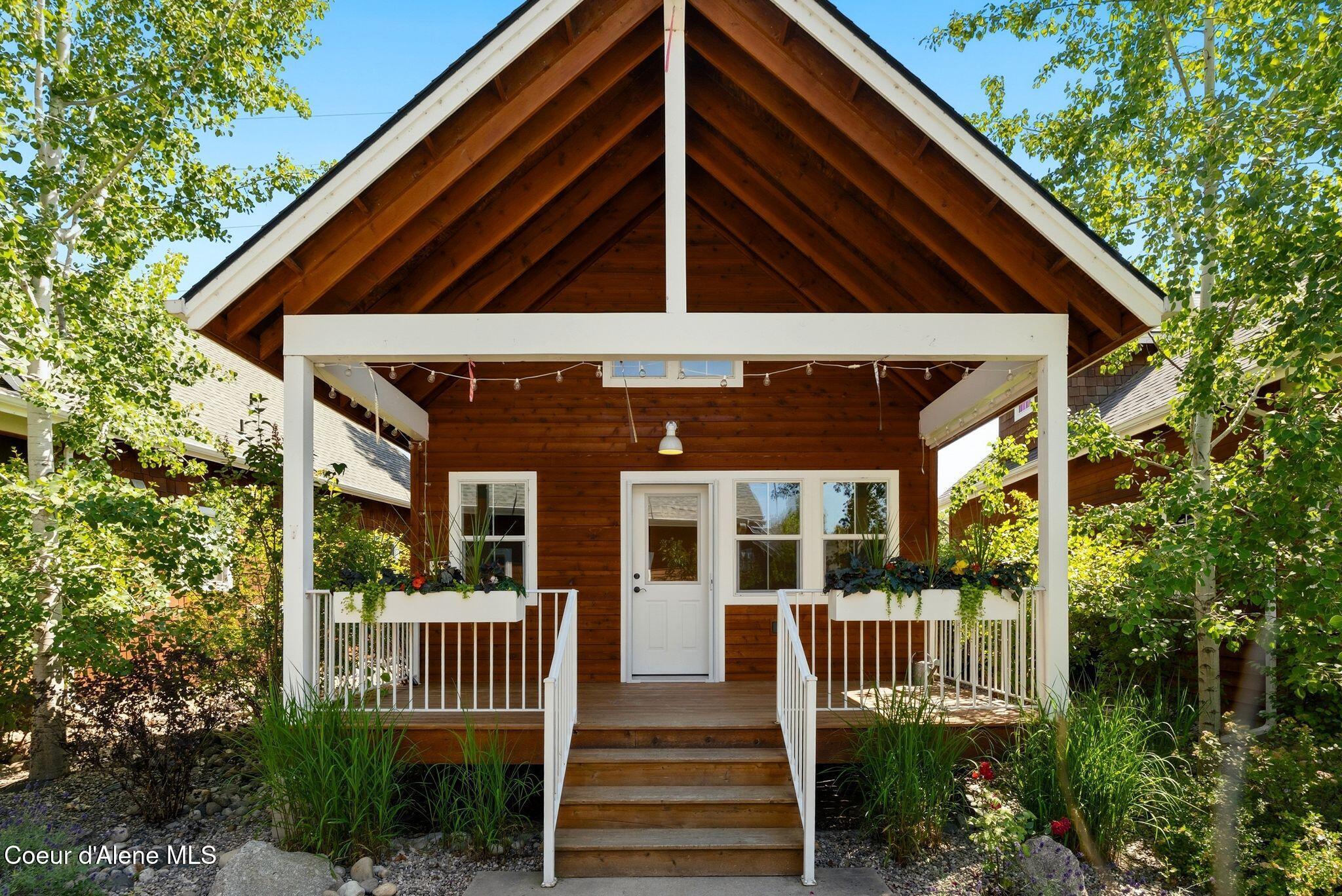 Image 1: Front View