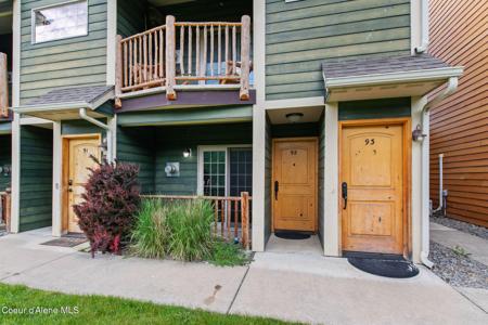 92 Lookout Peak DR