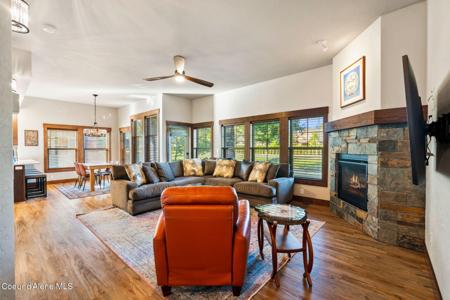 511 Guthrie Pl Unit #502