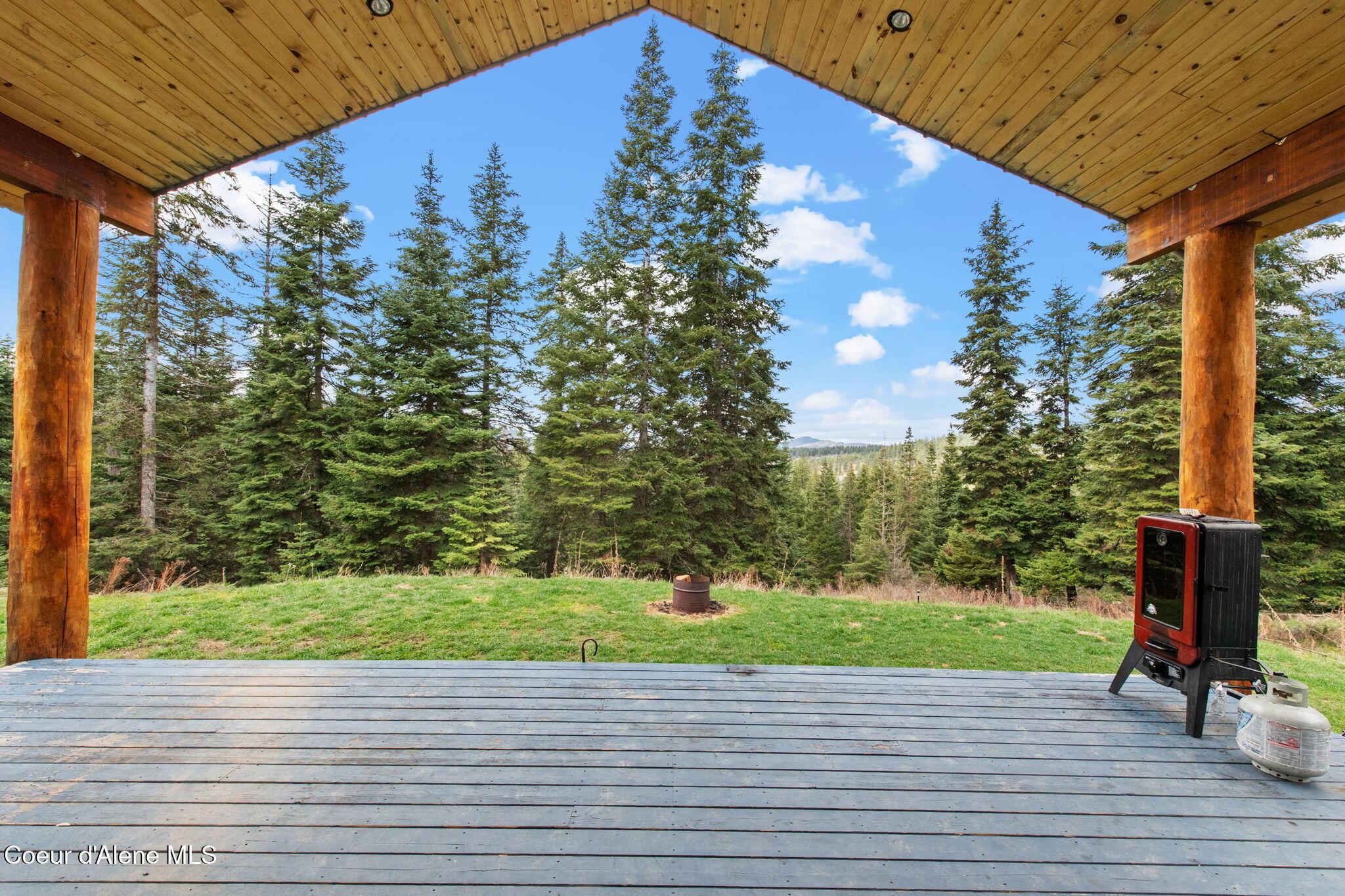 Image 4: 35-web-or-mls-414 Joan's Rd-137