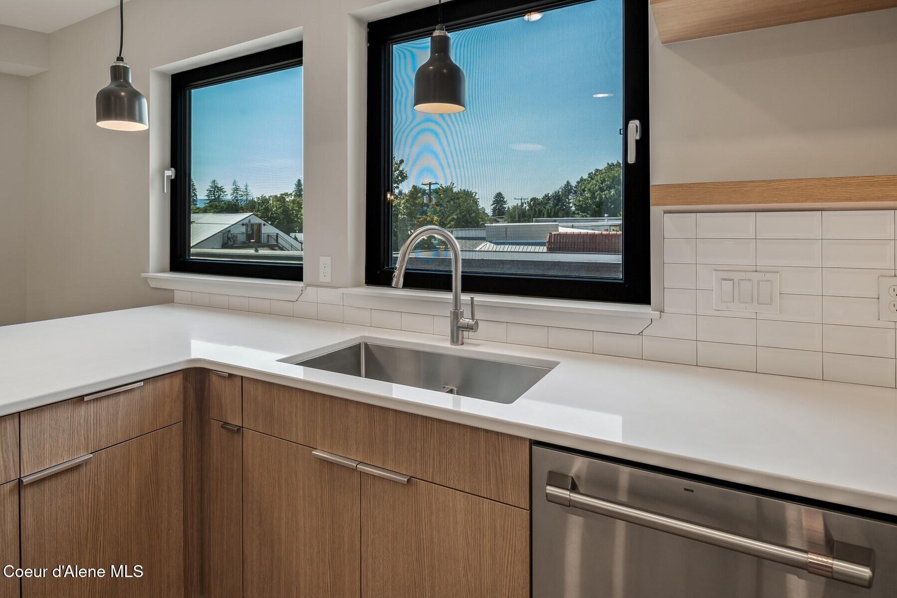 Image 4: Kitchen with a View