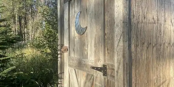 Image 4: 3