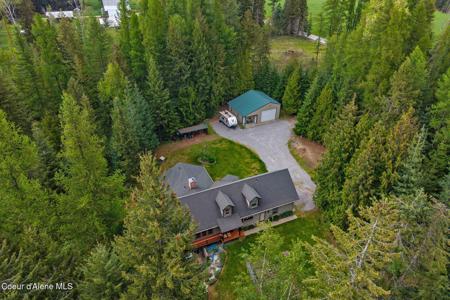 1196 Gold Creek RD