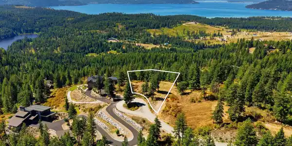 Image 4: 1.97 Acres with Building Pad