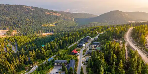 Image 2: DJI_20260819050339_0428_D-HDR_Golden_Hou