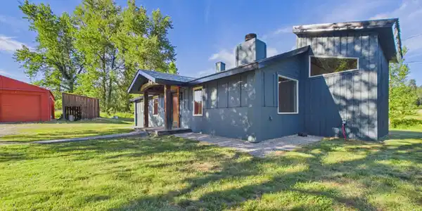 9848 S Fern Creek RD
