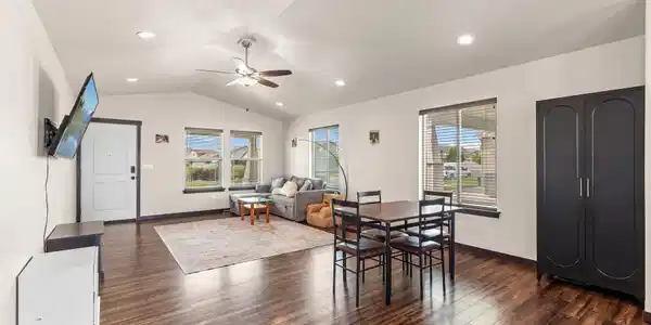Image 4: Sun Drenched Great Room