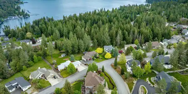 Image 2: Close to Hayden Lake