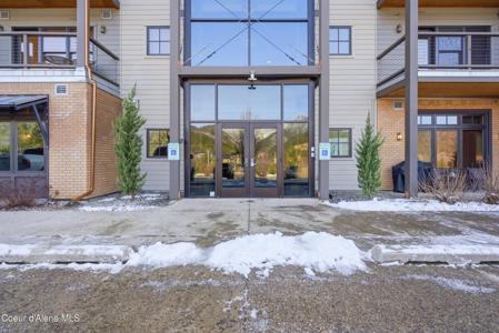 834 McKinley Ave Unit 102