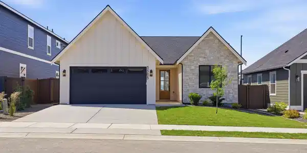 3383 N Blaze LOOP