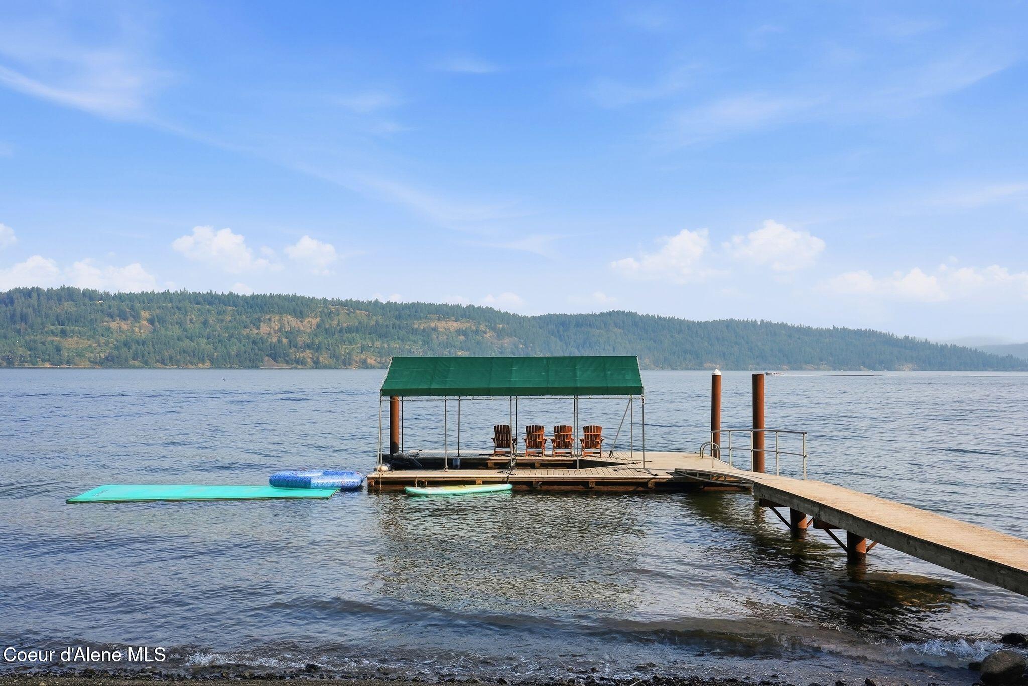 Image 3: Private Dock with Covered Slip