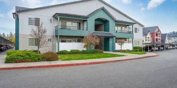 352 N PROMENADE LOOP Unit #103