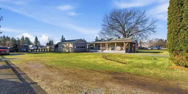Image 2: PROPERTY