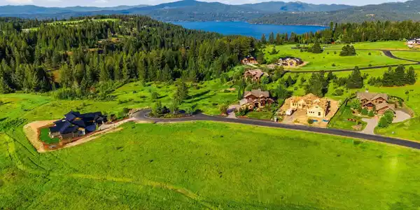Image 4: 3_DJI_20260523190417_0678_D