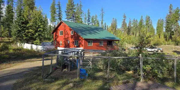 950 Old Range Rd