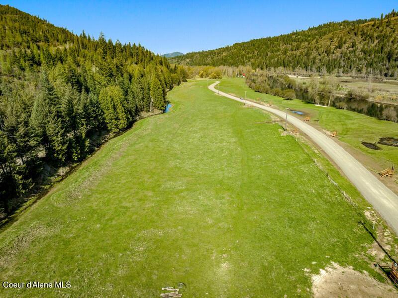 Image 4: Flat Land