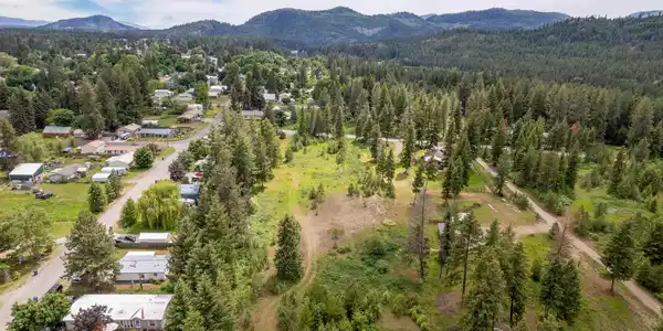 Image 4: 009-WestNashRoad-SpiritLake-ID-83869-FUL
