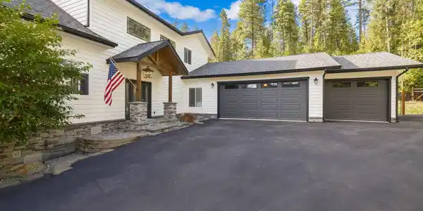 423 Clark Trl