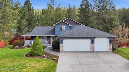 3864 N Miners Loop
