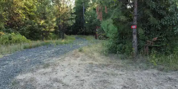 972 Crystal Peak RD
