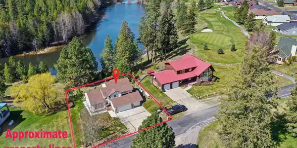 Image 2: 1-web-or-mls-720 Stoneridge Rd drone-2-E