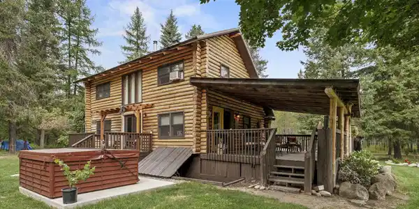 455 Juneberry Ln