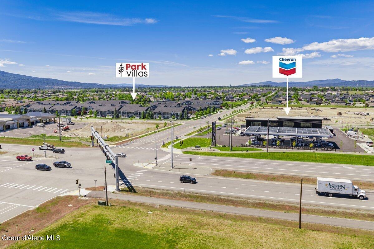 Image 2: Across Hwy 41 to the west