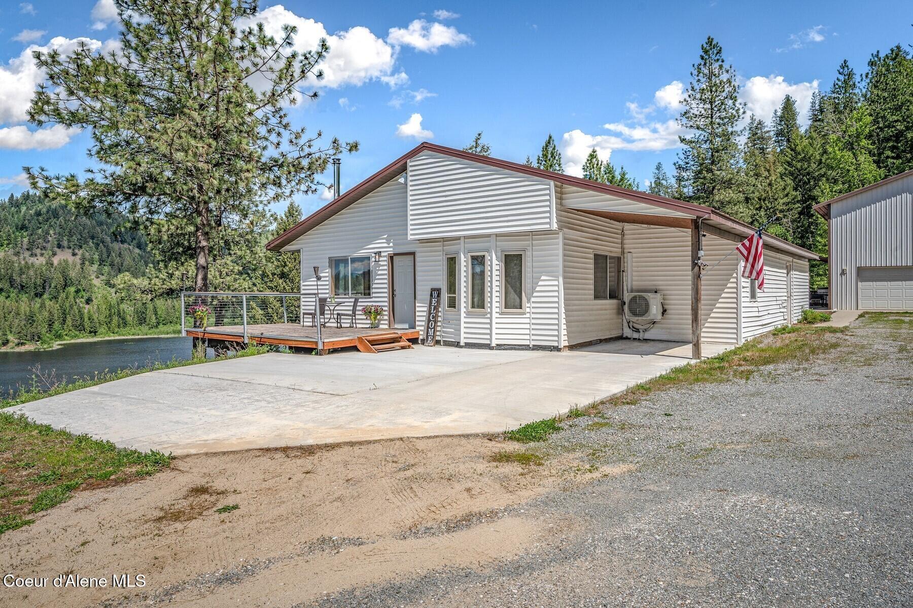 Image 4: Home Site a Top the Hill