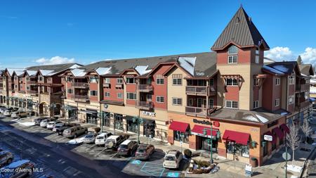 2051 N Main St Unit 208