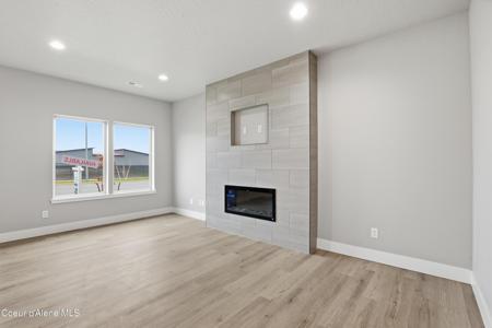 691 N Creative Way (Lot 8)
