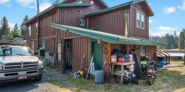 Image 4: 24-web-or-mls-104 Woodland Dr-22