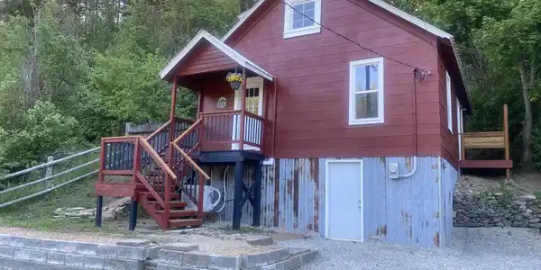 118 Faye ST