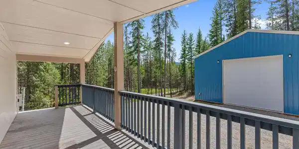 318 Meadowland Dr