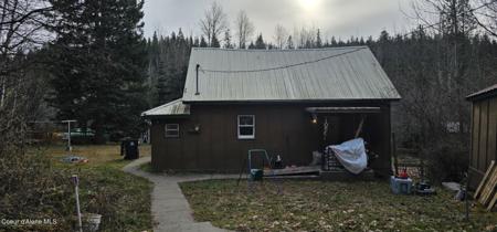 41050 Riverview Dr