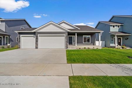 2866 N Charlene Kelsy St