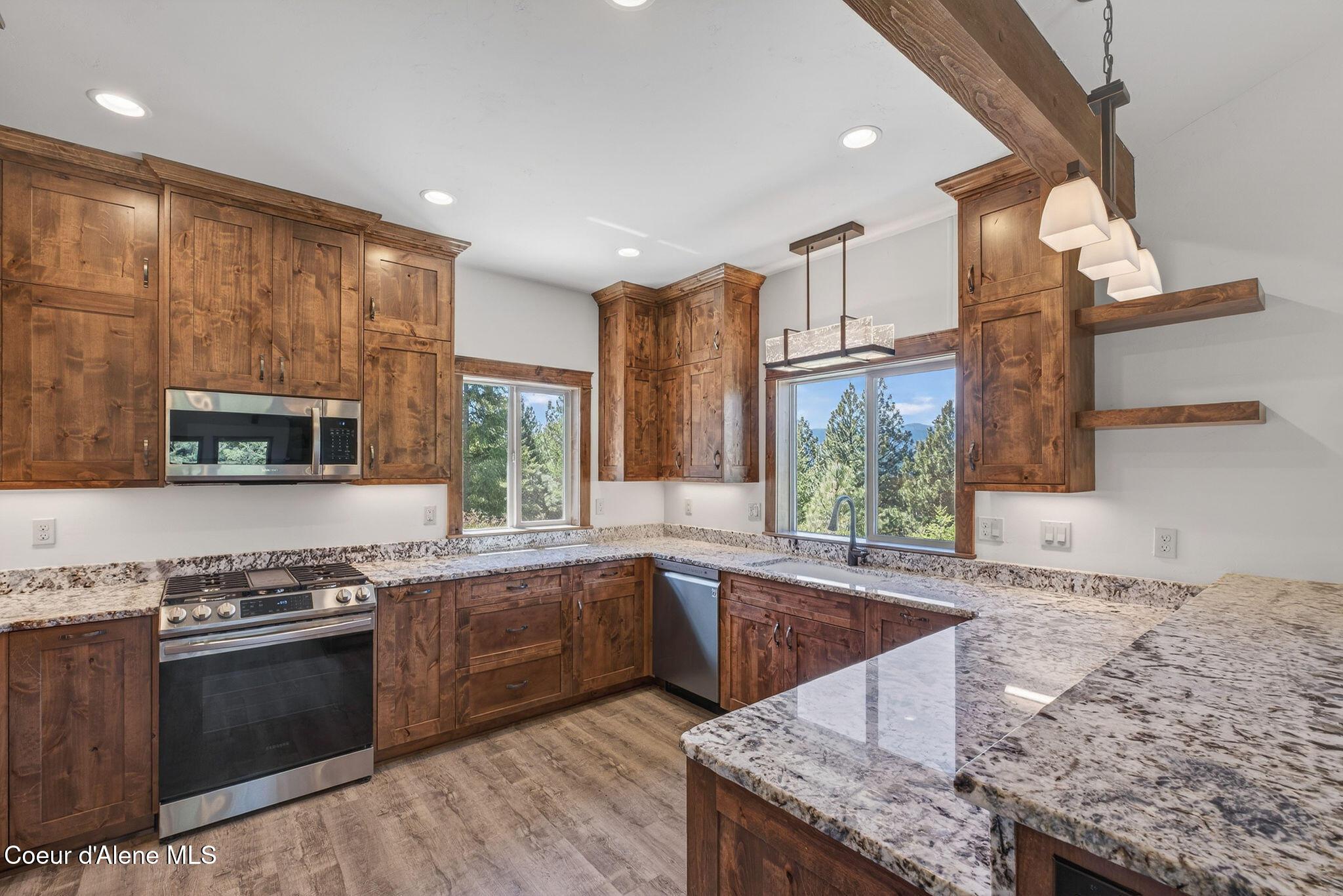 Image 4: Granite through whole home