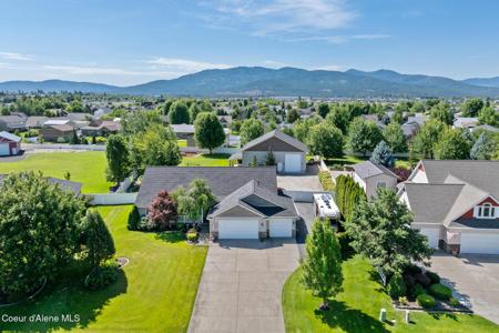 2042 W HEAVENLY STAR CT