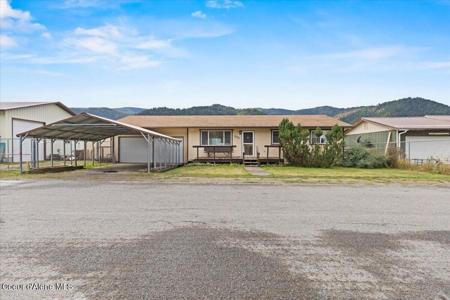 225 Rio Vista St