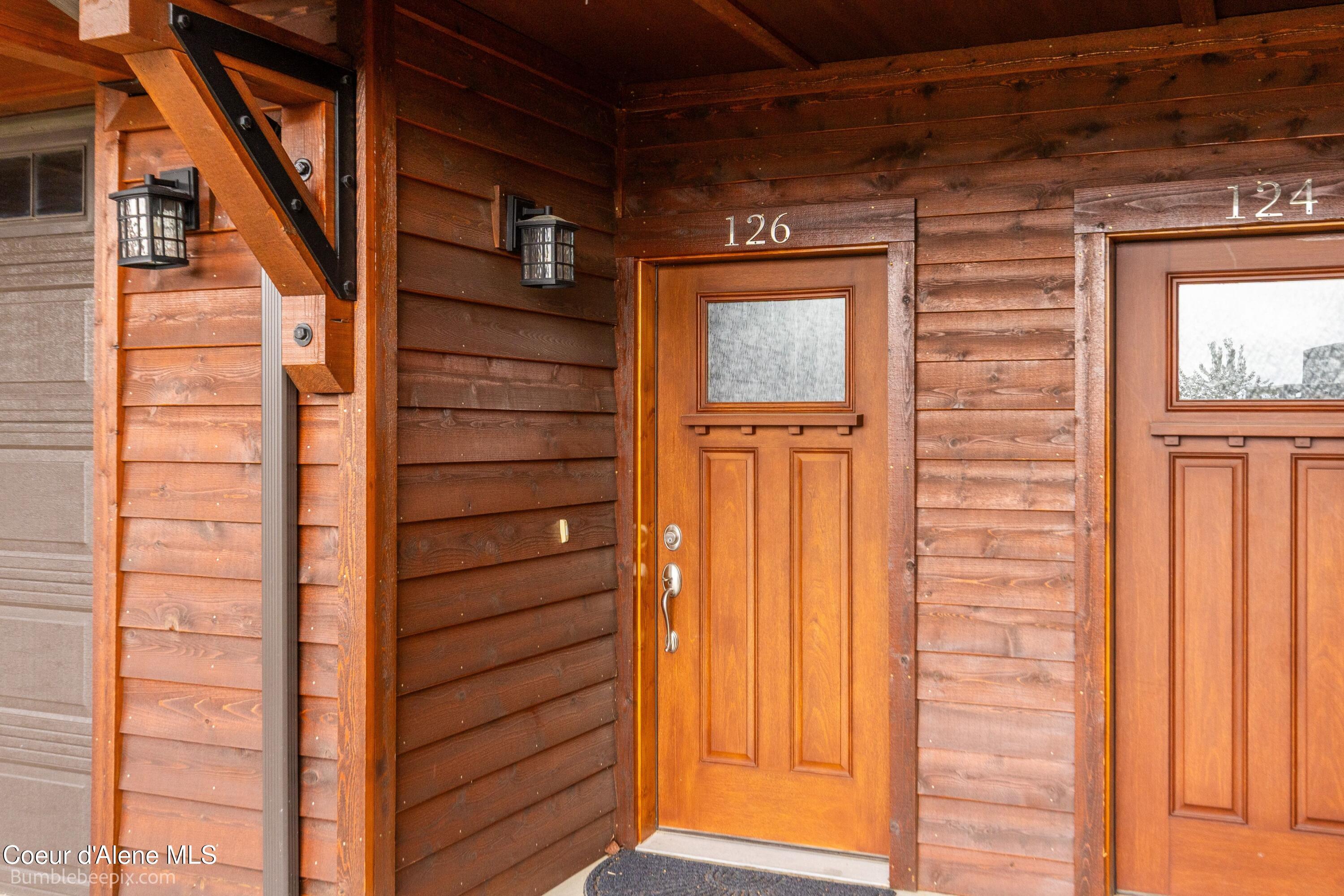 Image 3: Front door