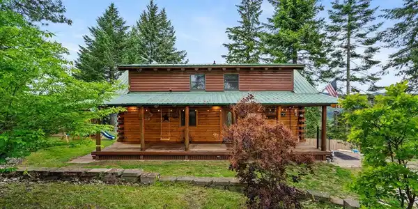 Image 4: 13-Front of Home