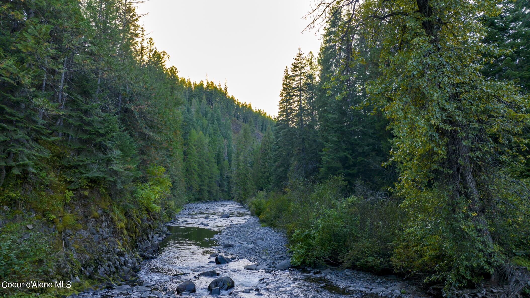 Image 2: 2