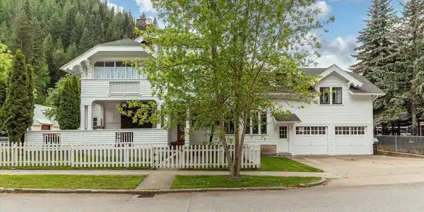 Image 4: 504 First St, Wallace Idaho