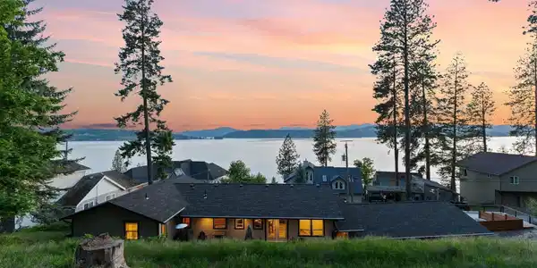 Image 2: Captivating sunsets