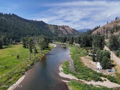 NKA Lots 1A & 1B Railroad Grade
