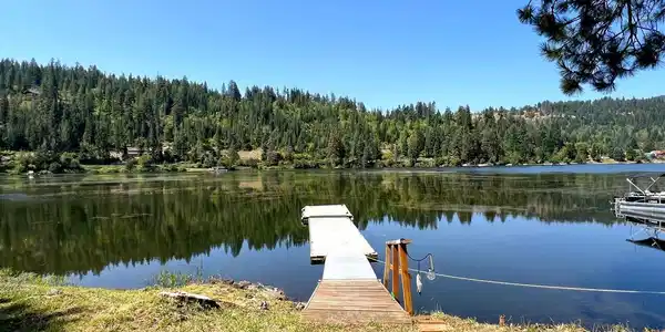 Image 3: 2