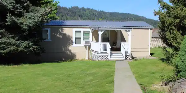 166 Garden WAY