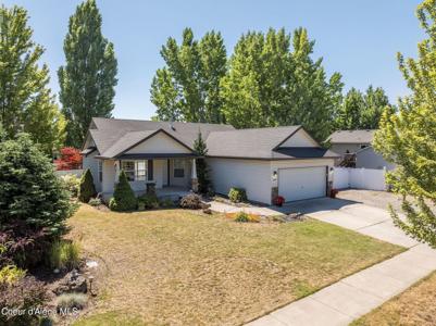 2644 N MACKENZIE DR