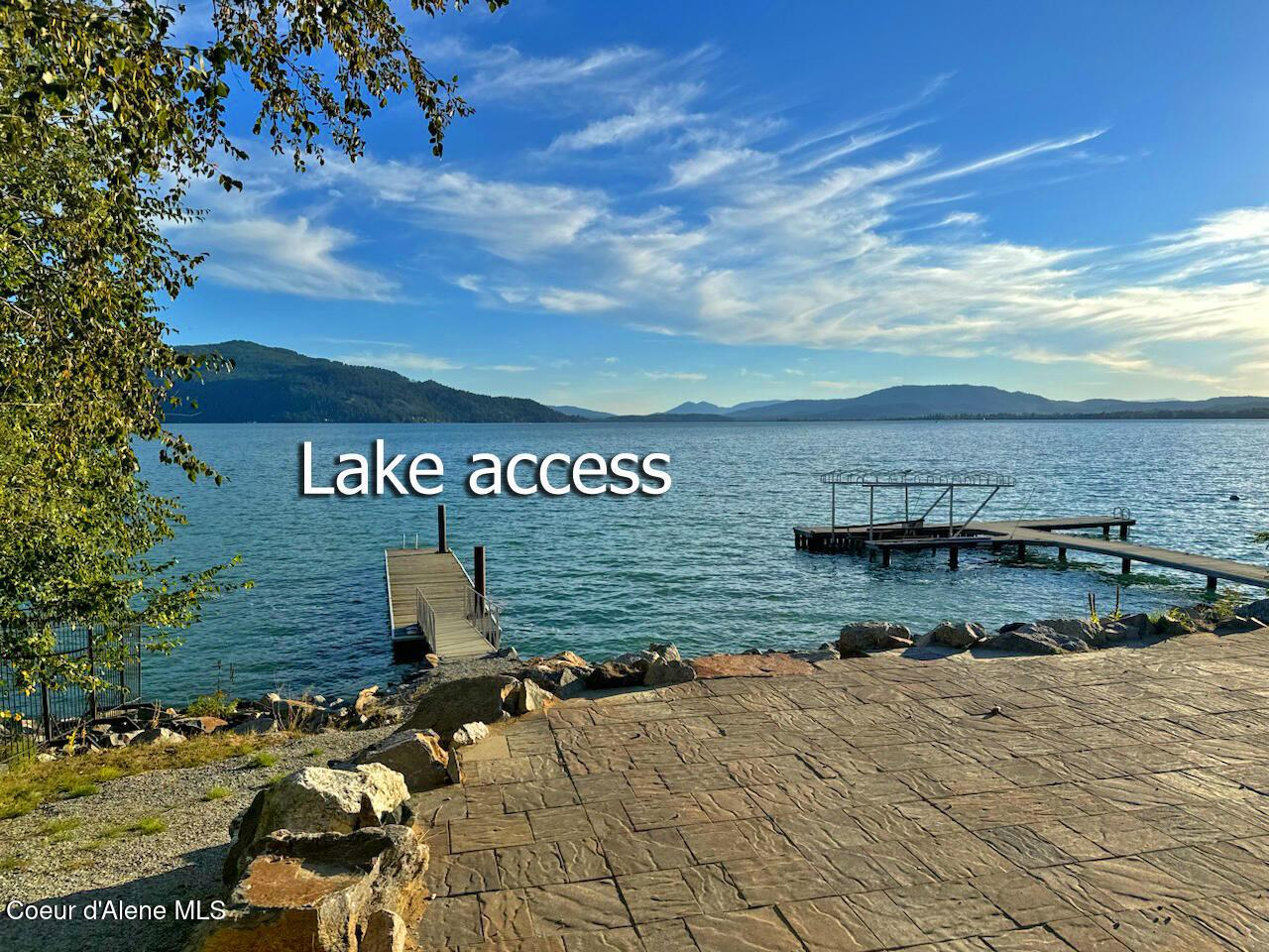 Image 3: Lake access with dock